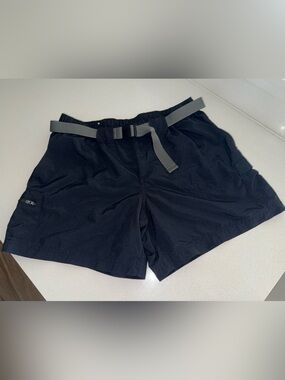 Columbia Women’s Hiking Shorts with Belt